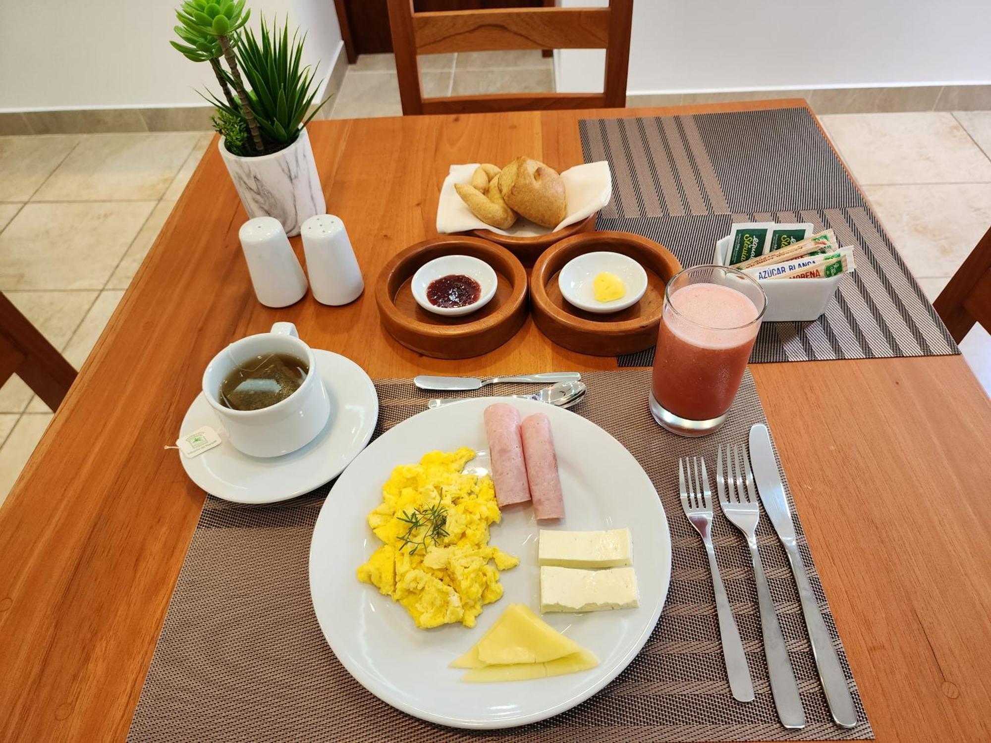 Casa Galapagos By Hostal Fragata Puerto Ayora  Dış mekan fotoğraf