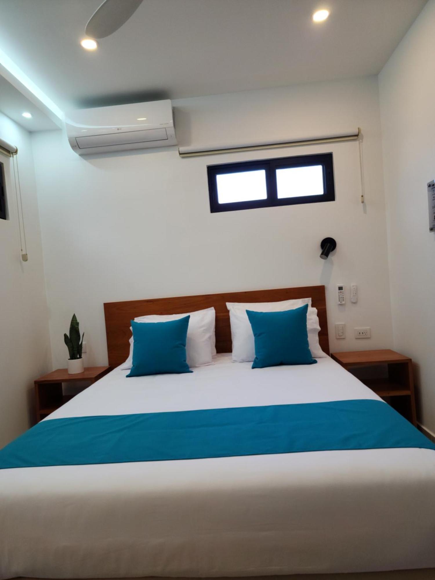 Casa Galapagos By Hostal Fragata Puerto Ayora  Dış mekan fotoğraf