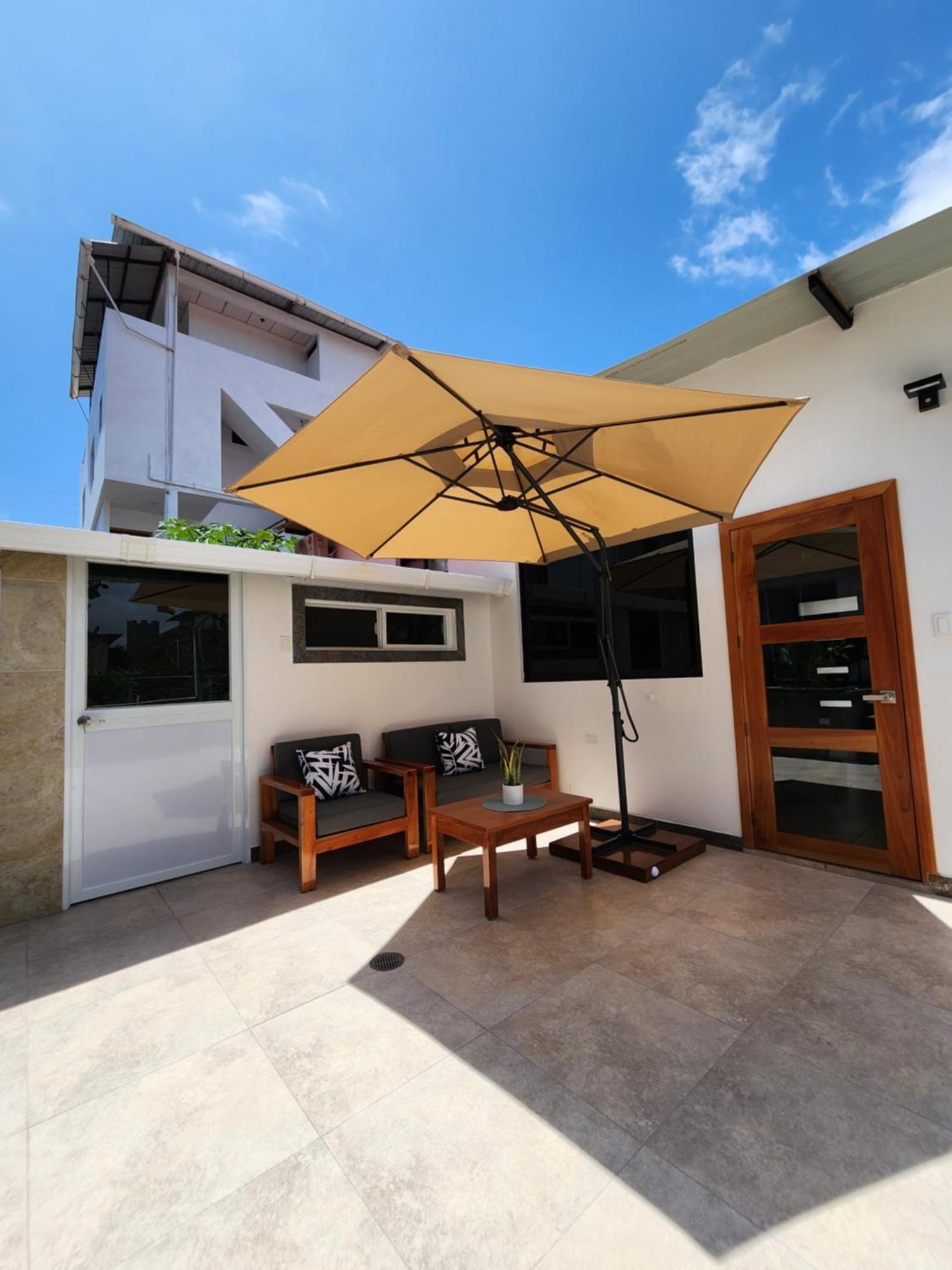 Casa Galapagos By Hostal Fragata Puerto Ayora  Dış mekan fotoğraf