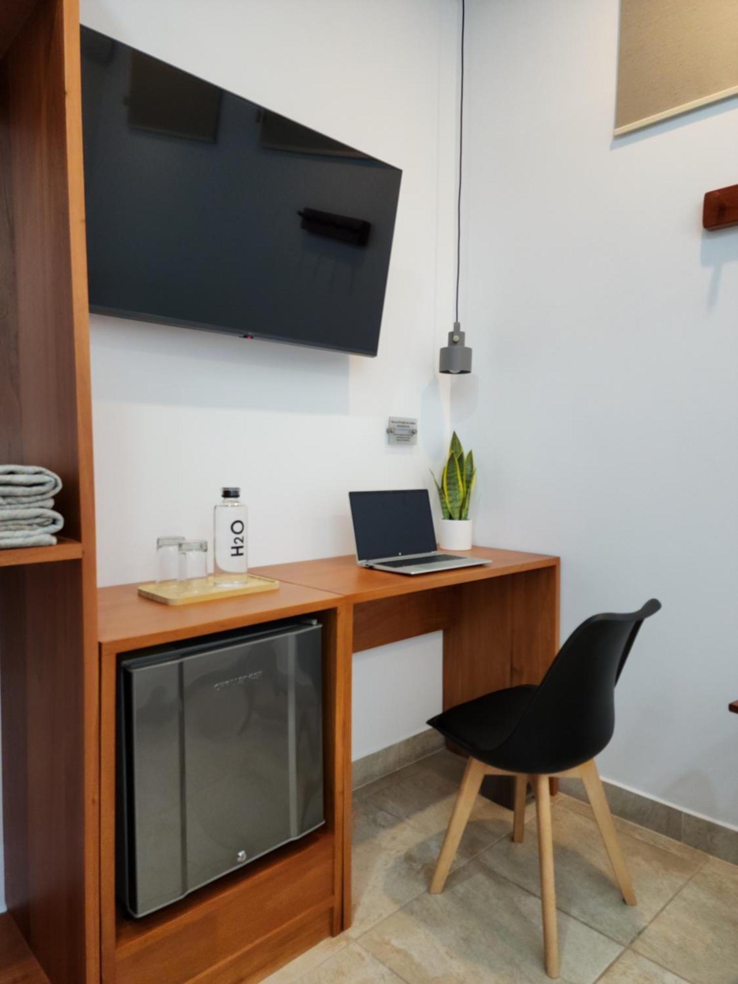 Casa Galapagos By Hostal Fragata Puerto Ayora  Dış mekan fotoğraf