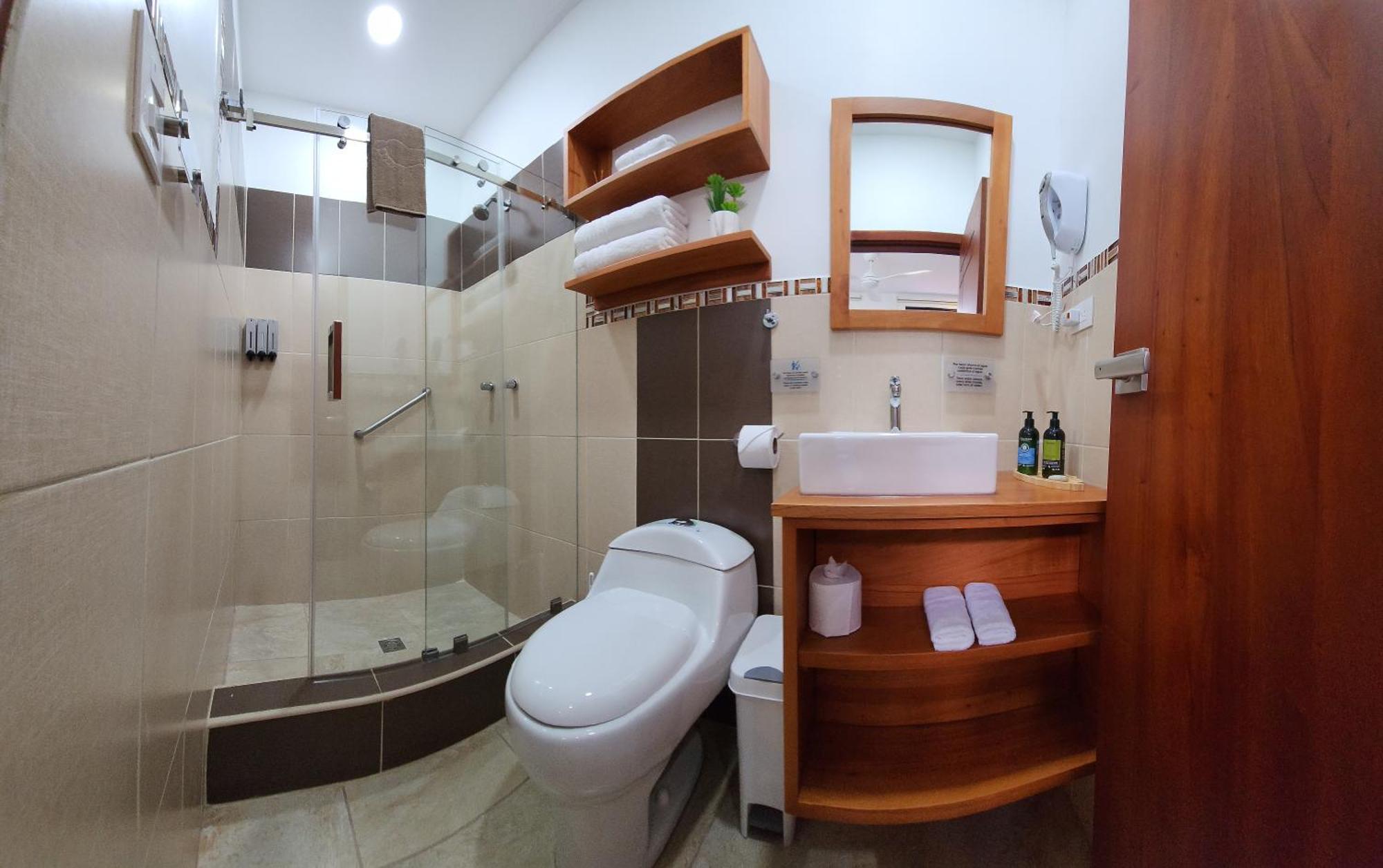 Casa Galapagos By Hostal Fragata Puerto Ayora  Dış mekan fotoğraf